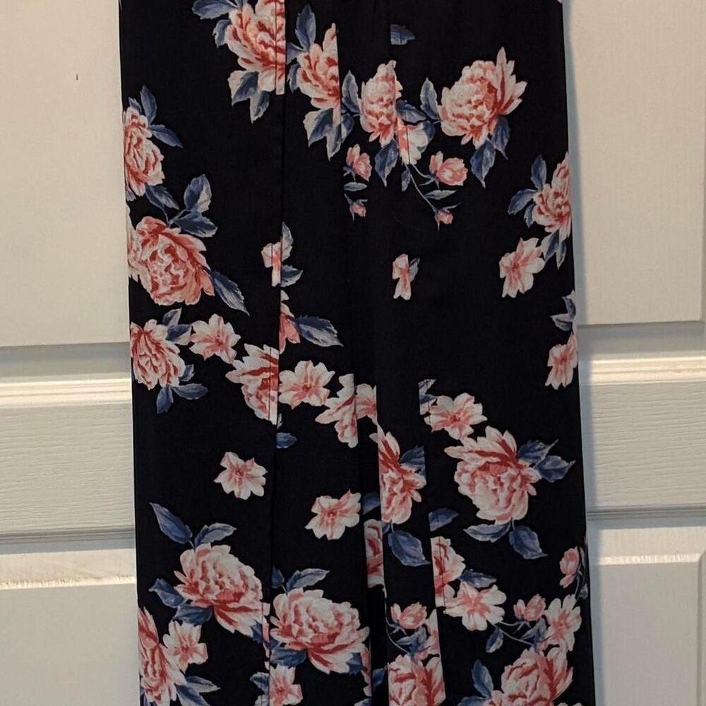 Xhilaration Women's Navy and Black Dress